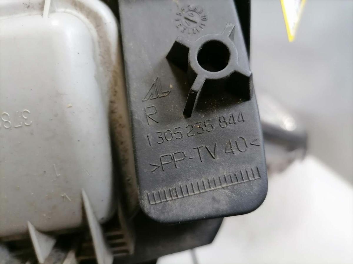 Mitsubishi Colt Z30 original Scheinwerfer vorn links Halogen 3-Türer Bj.2007